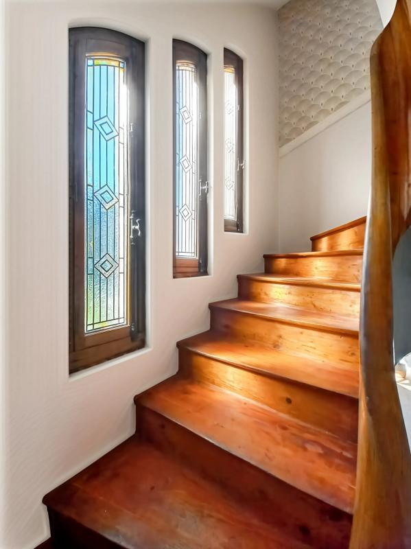 Demeure - 150 m² - 5 pièces