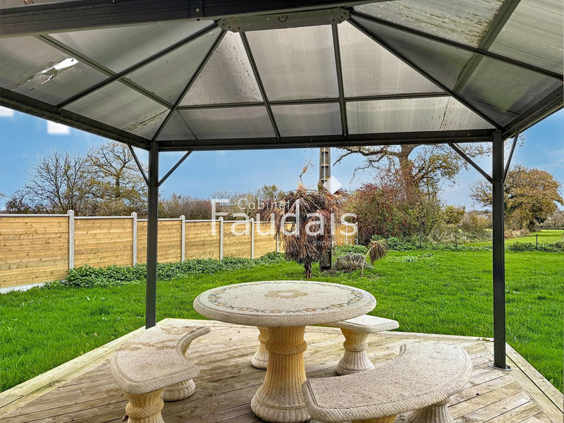 Maison - 94 m² - 4 pièces