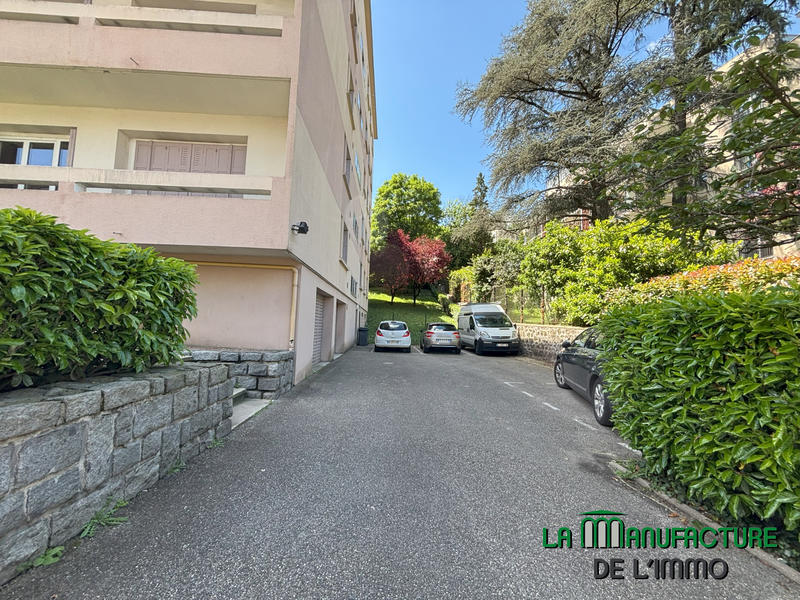 Appartement - 103 m² - 5 pièces