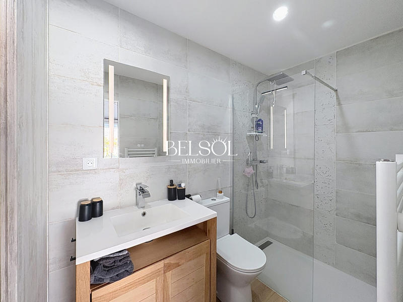 Maison - 127 m² - 5 pièces