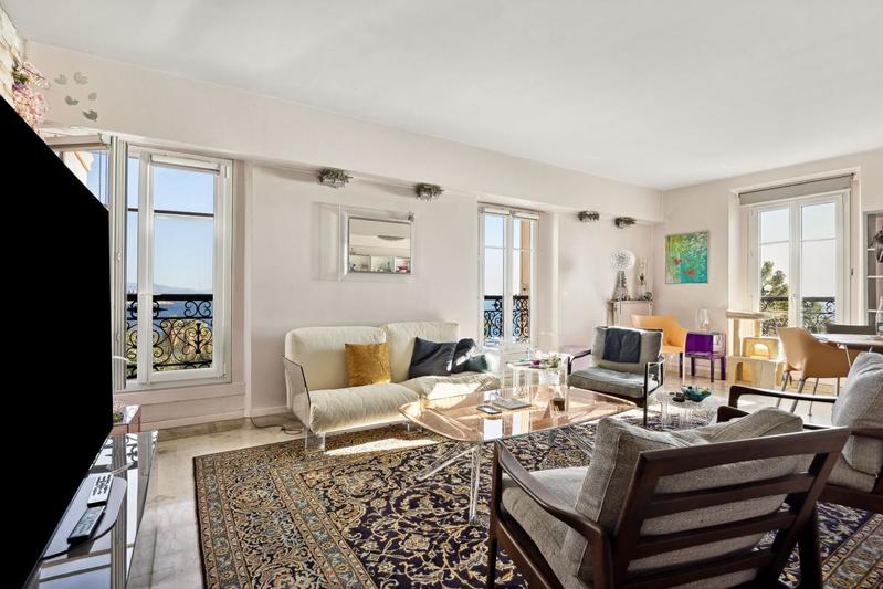 Appartement - 84 m² - 3 pièces