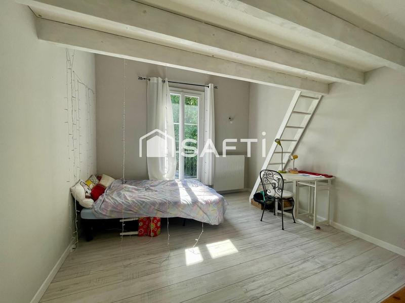 Maison - 195 m² - 8 pièces