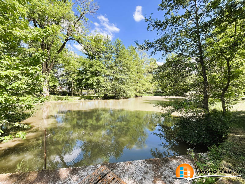 Maison - 189 m² - 7 pièces