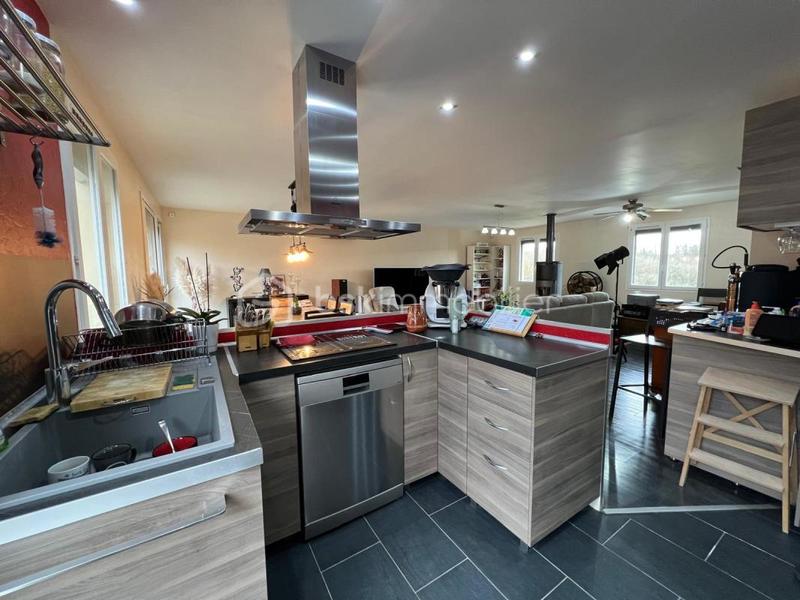 Maison - 127 m² - 7 pièces