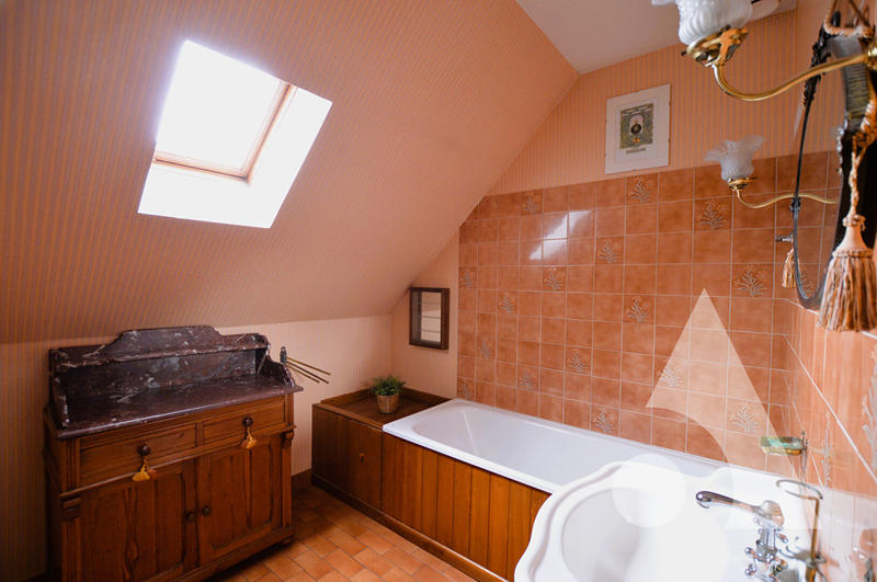 Maison - 104 m² - 5 pièces