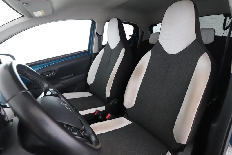 Citroën C1 1.0 VTi Shine 5p 72 ch