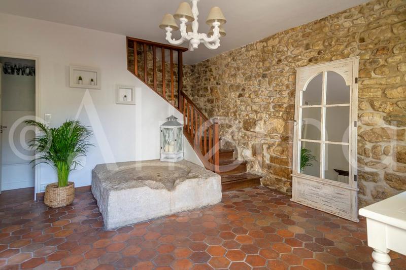 Maison - 155 m² - 4 pièces