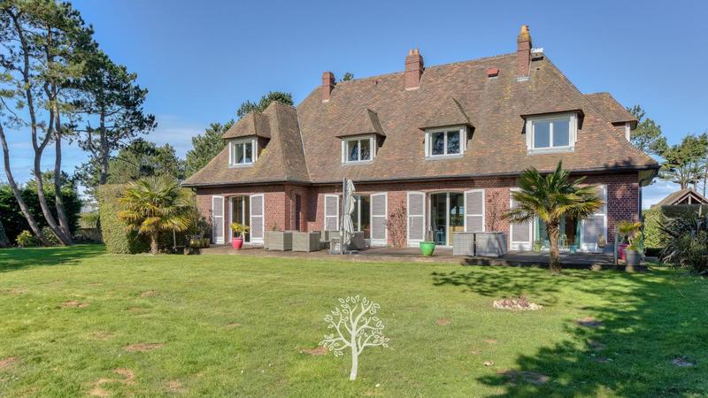 Maison - 193 m² - 5 pièces