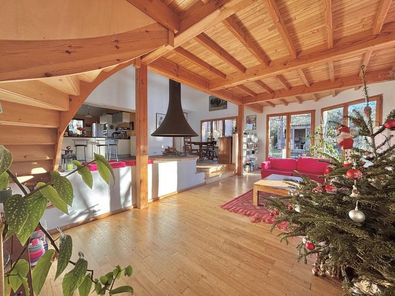 Maison - 190 m² - 6 pièces