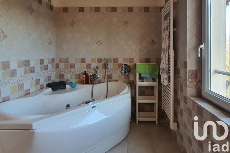 Maison - 160 m² - 7 pièces