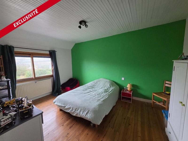 Maison traditionnelle - 207 m² - 8 pièces