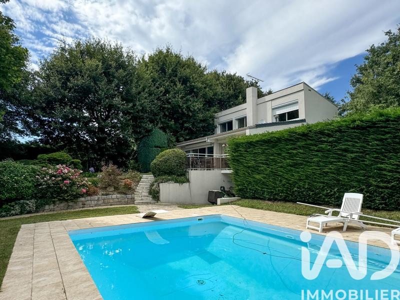 Maison - 120 m² - 7 pièces