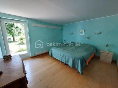 Maison - 162 m² - 6 pièces