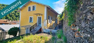 Maison - 190 m² - 8 pièces