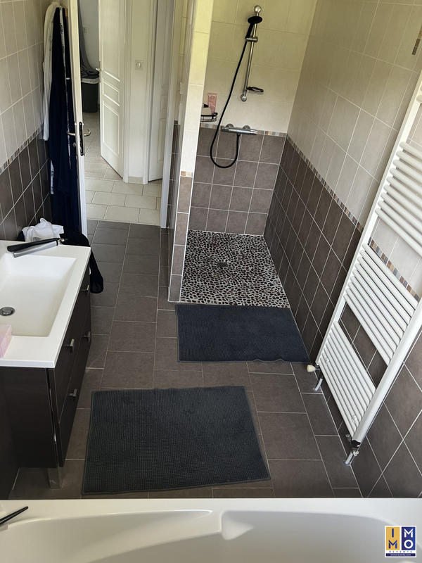 Maison - 115 m² - 5 pièces