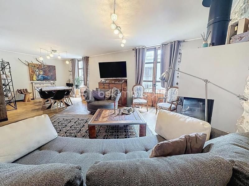 Maison - 155 m² - 7 pièces