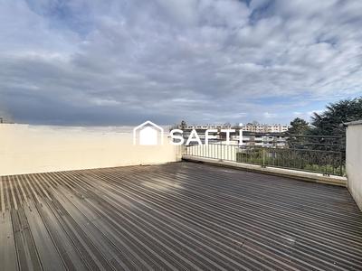 Appartement - 112 m² - 5 pièces