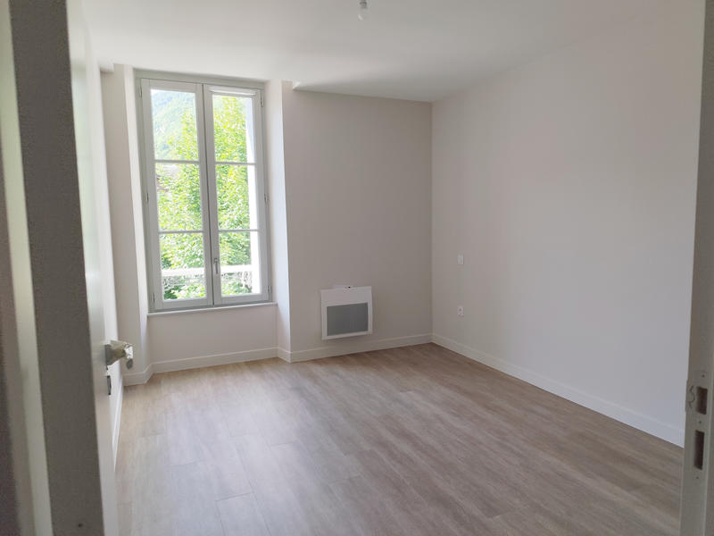 Appartement - 95 m² - 4 pièces