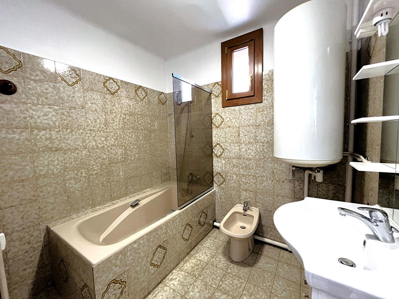 Appartement - 93 m² - 4 pièces