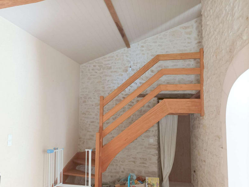 Maison - 131 m² - 7 pièces