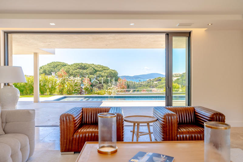 Villa - 370 m² - 6 pièces