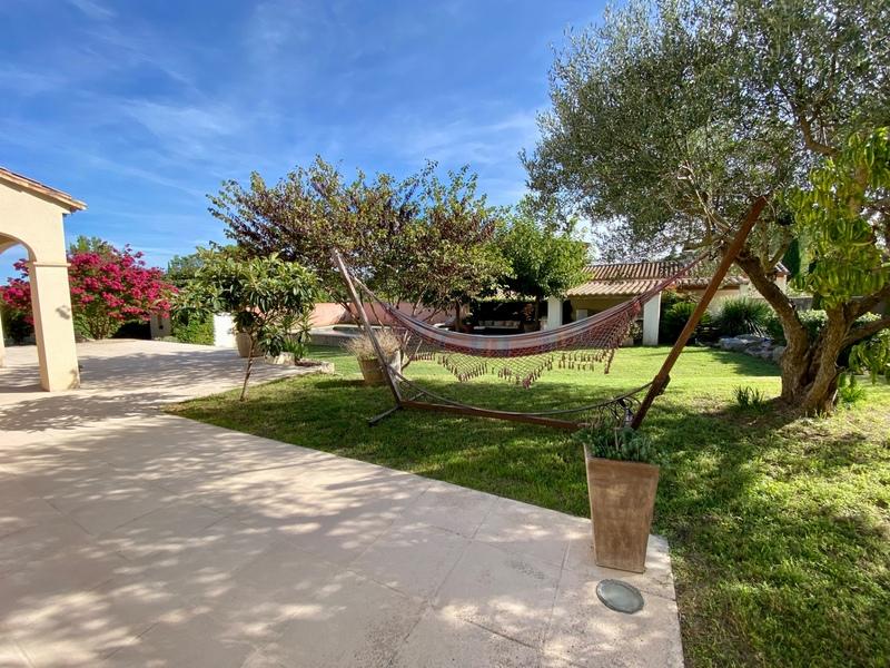 Maison - 200 m² - 6 pièces