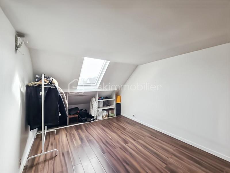 Maison - 108 m² - 7 pièces