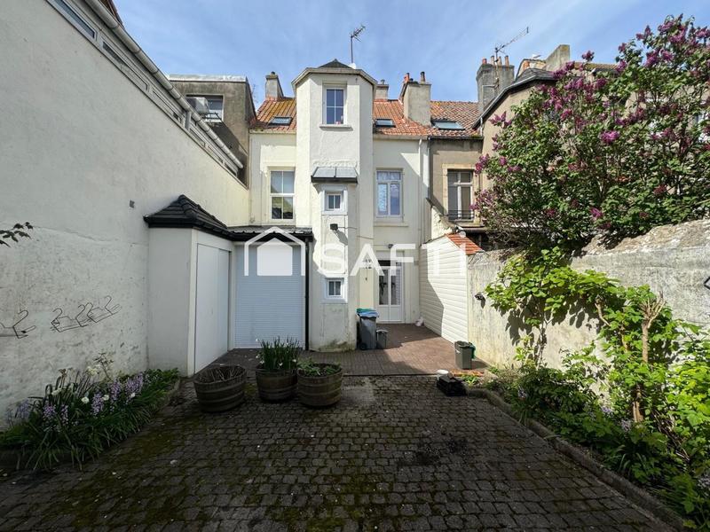 Maison - 146 m² - 7 pièces