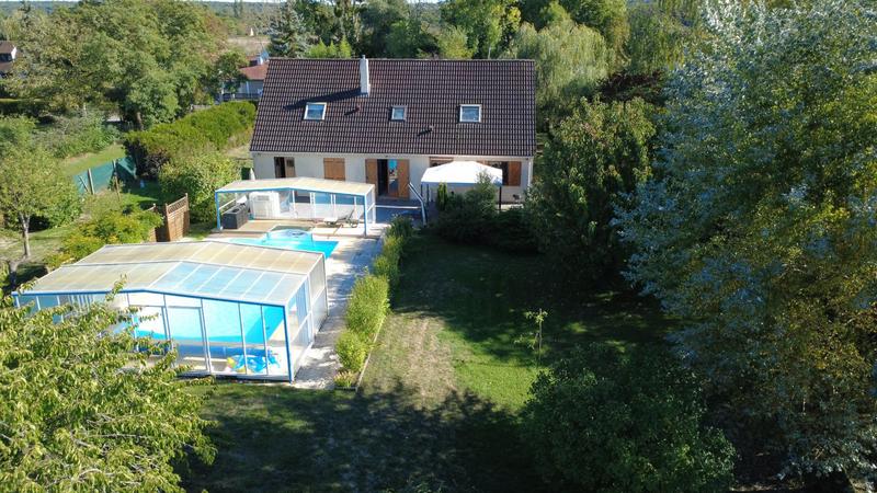 Maison - 181 m² - 8 pièces