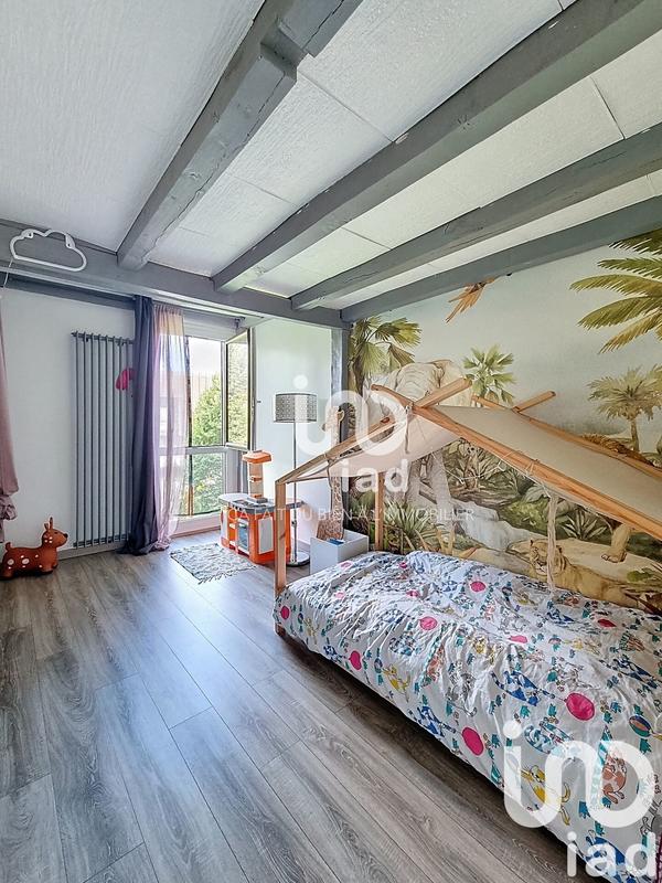 Appartement - 98 m² - 4 pièces