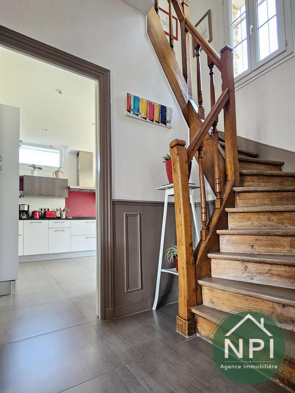 Maison - 140 m² - 6 pièces