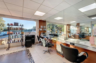 Fonds de commerce - Magasins - 38 m²