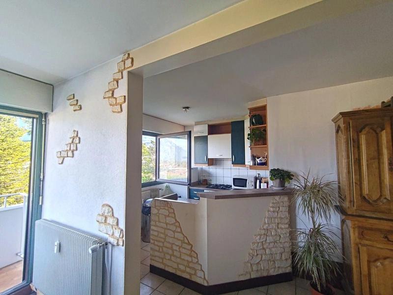 Appartement - 76 m² - 4 pièces