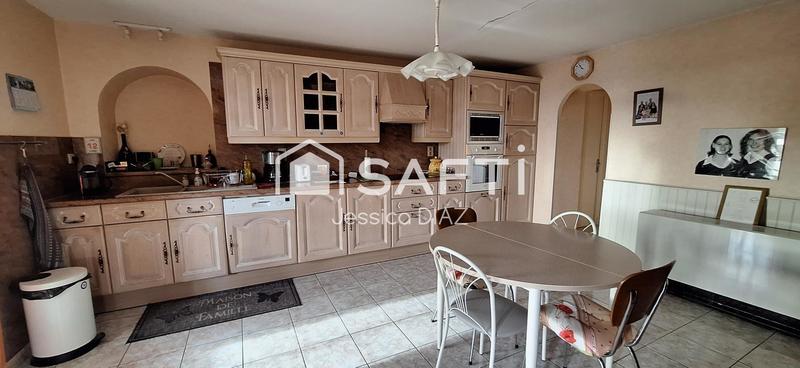 Maison - 150 m² - 7 pièces