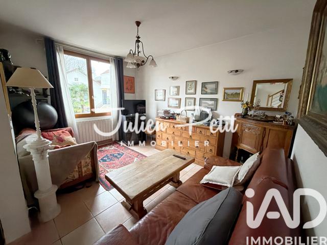 Maison - 125 m² - 7 pièces