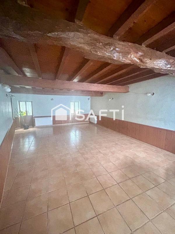 Maison - 375 m² - 22 pièces