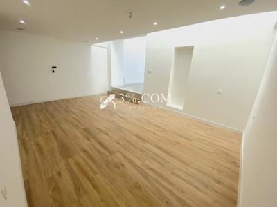 Duplex - 160 m² - 5 pièces