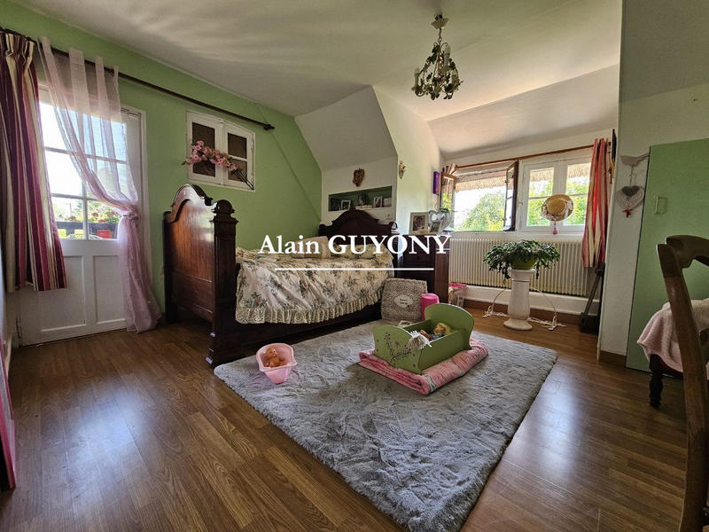 Maison ancienne - 192 m² - 8 pièces