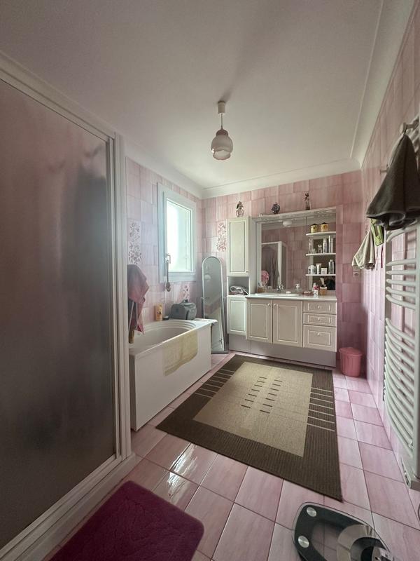 Maison - 116 m² - 7 pièces