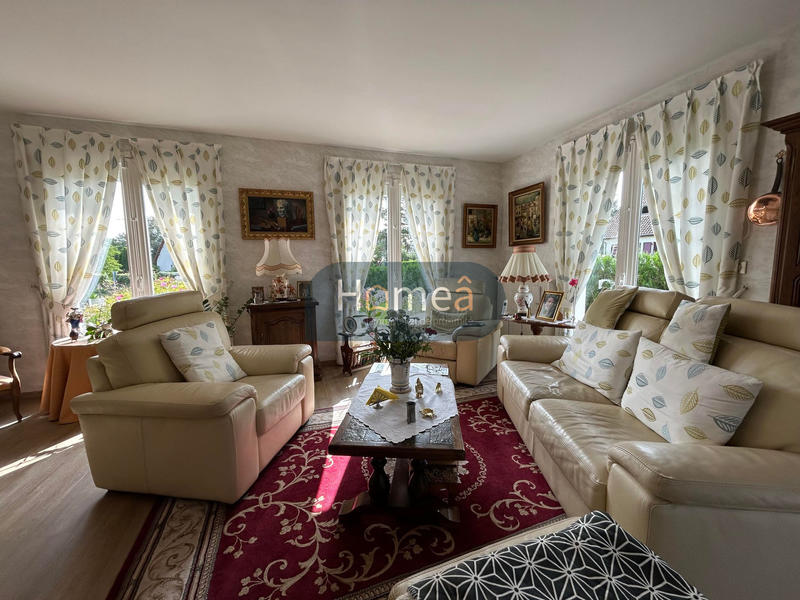 Maison - 122 m² - 5 pièces