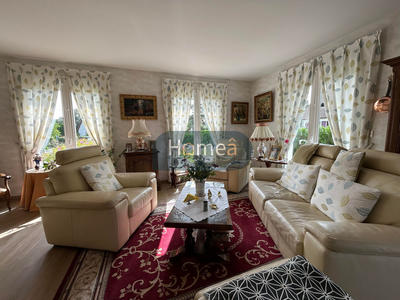 Maison - 122 m² - 5 pièces