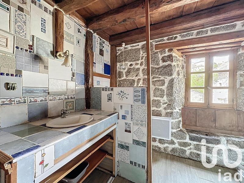 Maison de village - 210 m² - 5 pièces