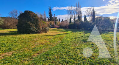 Terrain - 1 037 m²