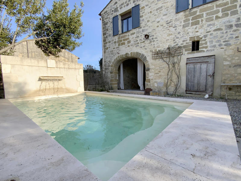 Maison - 140 m² - 8 pièces