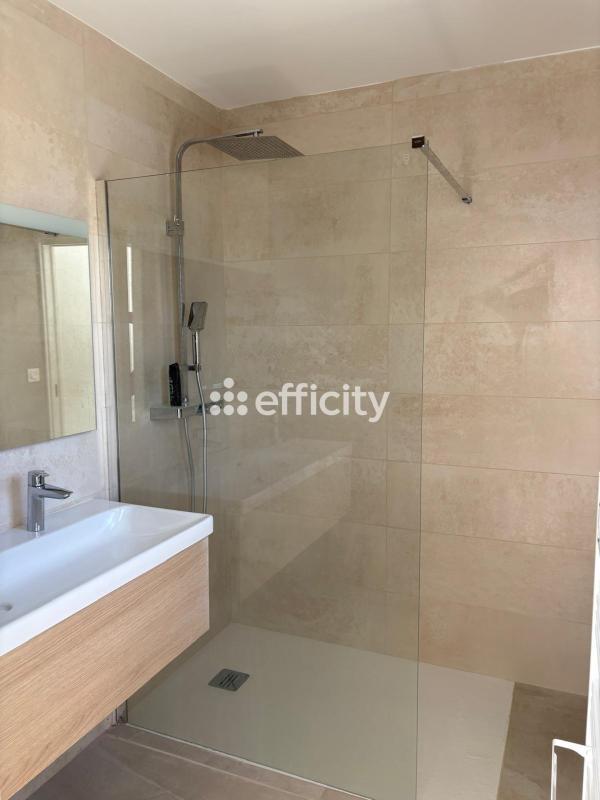 Villa - 130 m² - 4 pièces