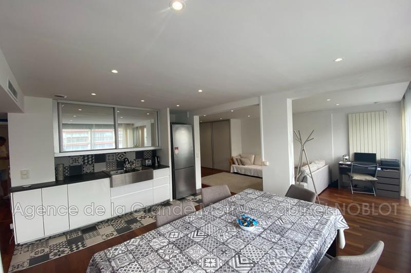 Appartement - 91 m² - 3 pièces