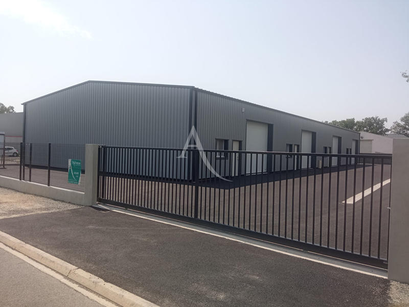 Local commercial - 150 m²