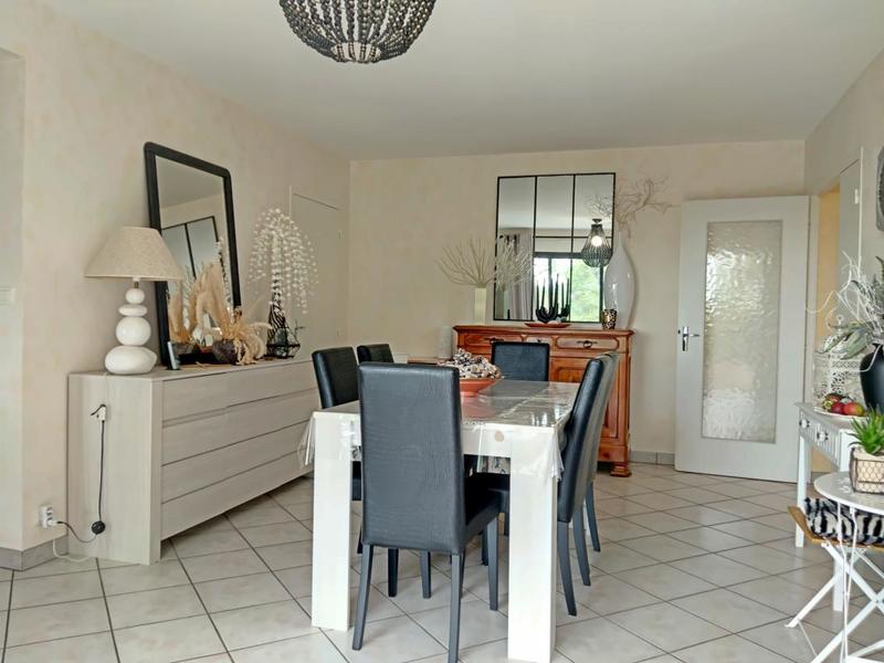 Appartement - 84 m² - 3 pièces