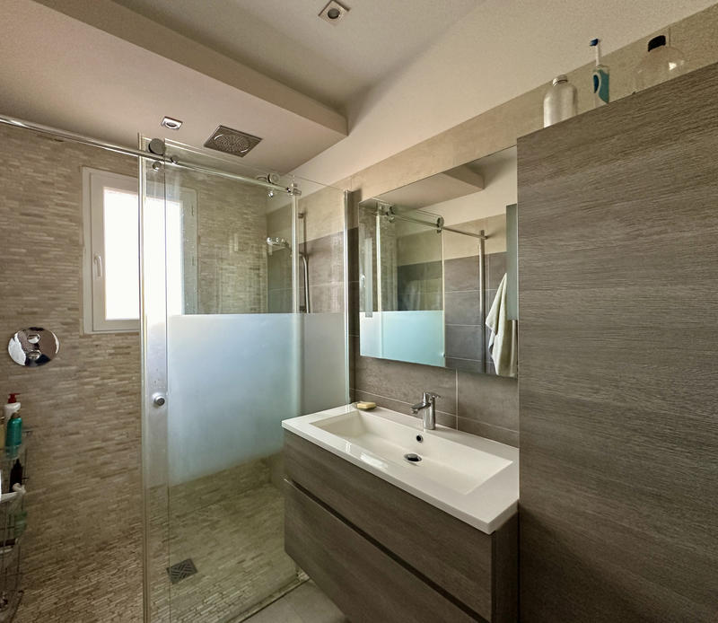 Villa - 180 m² - 6 pièces