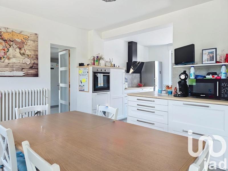 Maison - 94 m² - 4 pièces